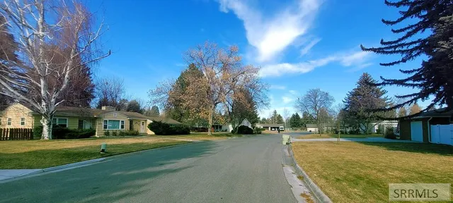 $400,000 | 2820 Holly Place, Idaho Falls, ID 83402