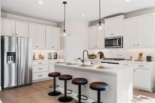 $484,990 | 7110 Mullein Lane, Venus, TX 76084