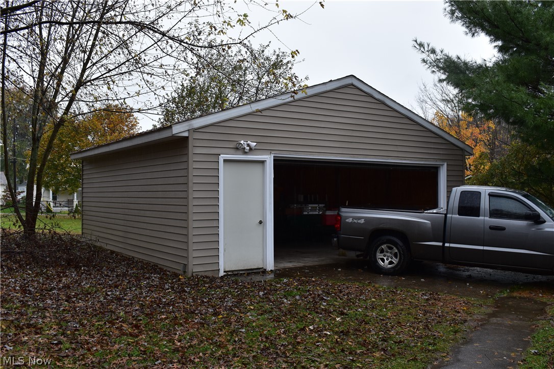 6413 Jefferson Road Ashtabula, OH 44004 - Photo 5 of 25 Gallery Image 5