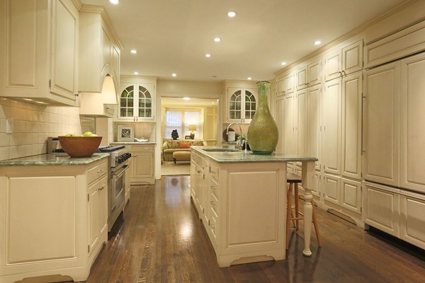 41 Chestnut Street Boston, MA 02108 - Photo 11 of 30