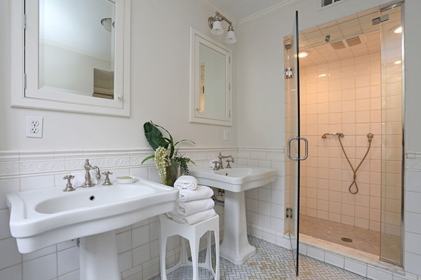 41 Chestnut Street Boston, MA 02108 - Photo 23 of 30