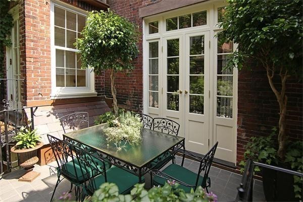 41 Chestnut Street Boston, MA 02108 - Photo 28 of 30
