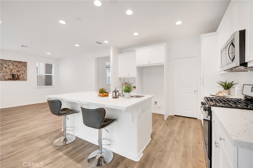 10532 Wilding Drive Rancho Cucamonga, CA 91730 - Photo 11 of 48