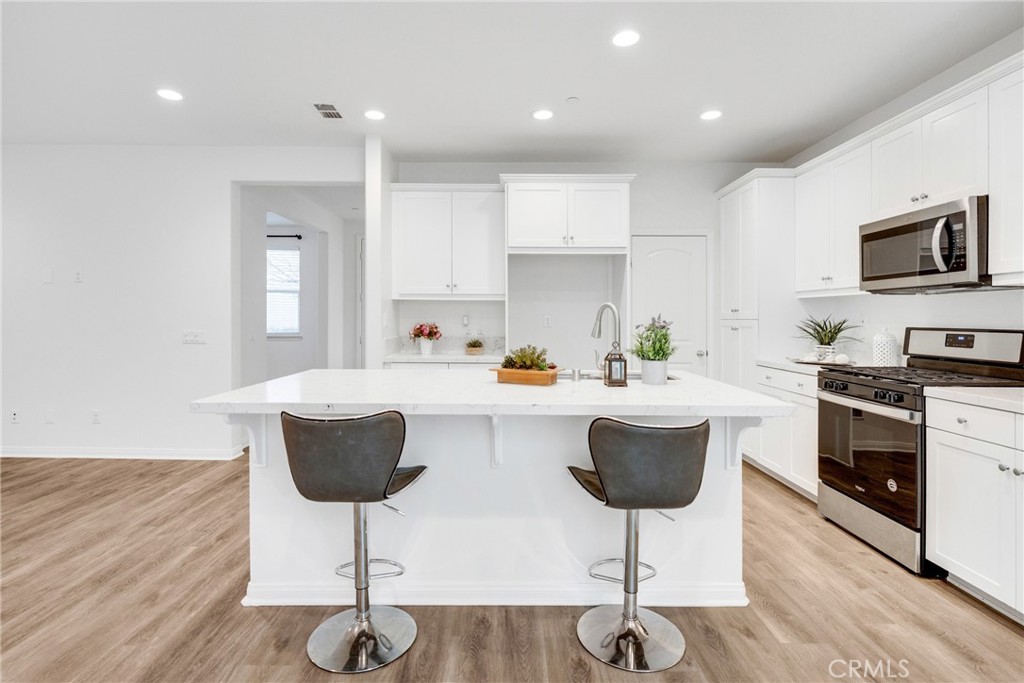 10532 Wilding Drive Rancho Cucamonga, CA 91730 - Photo 17 of 48