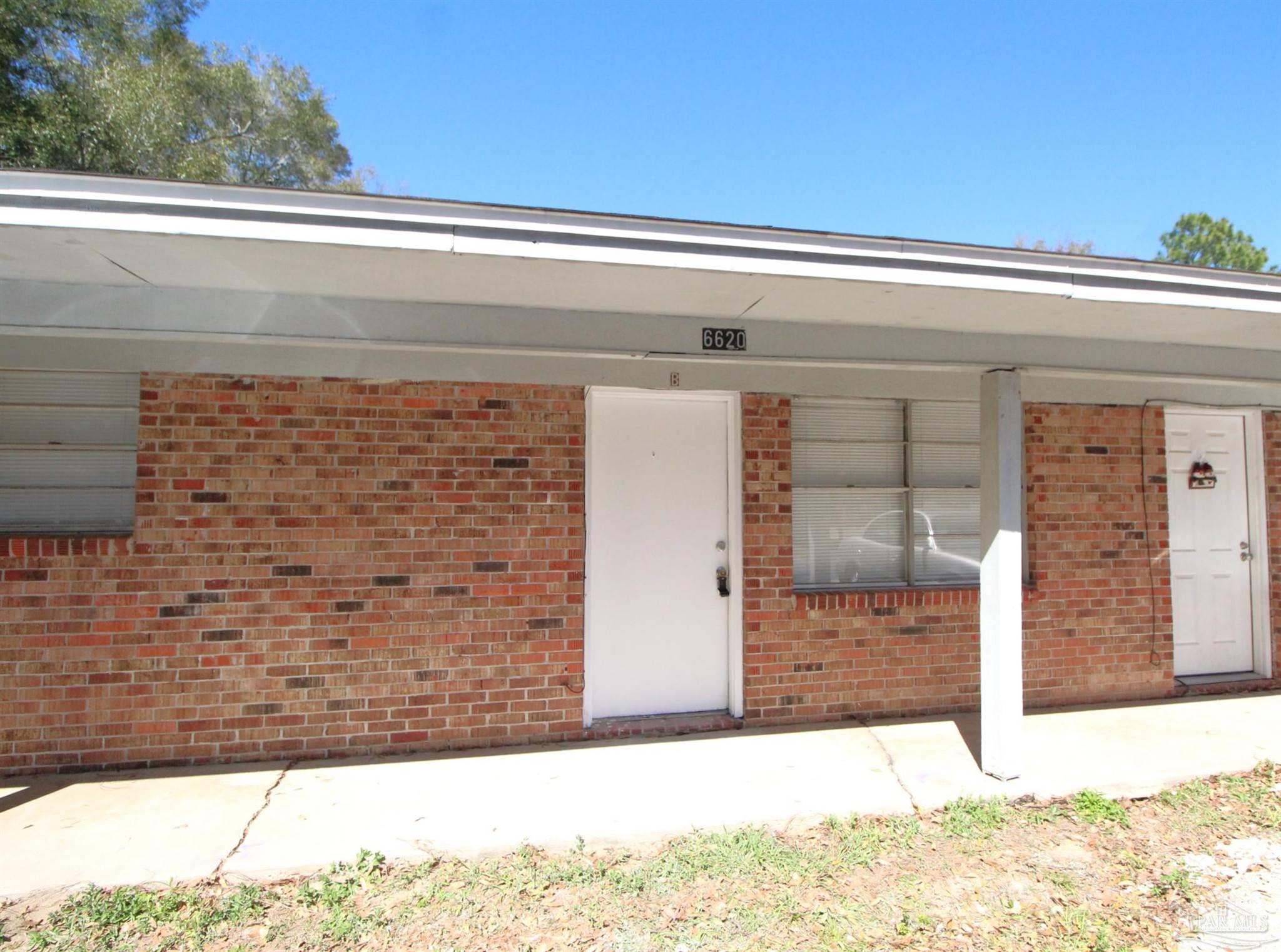 6620 Applegate Street Milton, FL 32570 - Photo 2 of 12