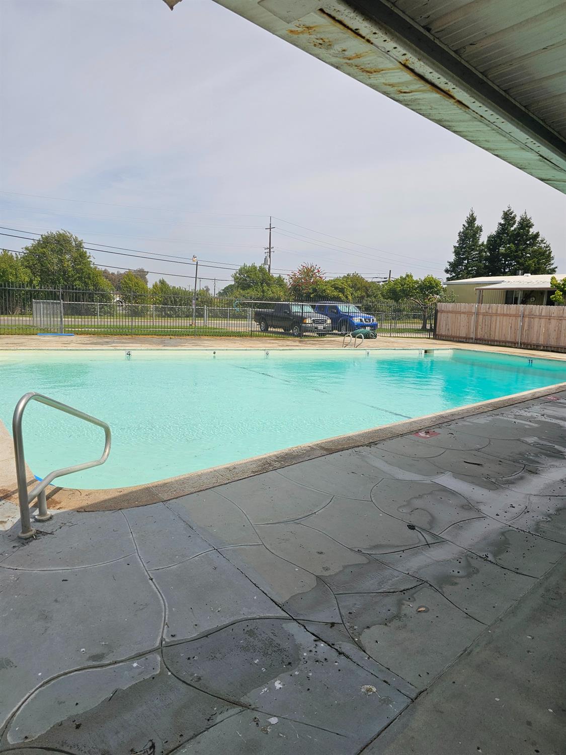 46 Arizona Way Olivehurst, CA 95961 - Photo 17 of 21 a view of a lake with a yard