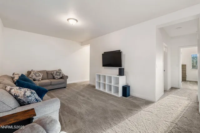 $450,000 | 18718 Drift Creek Court, Reno, NV 89508