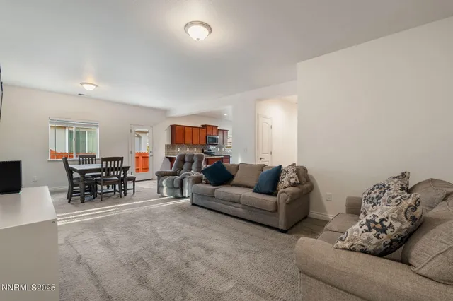 $450,000 | 18718 Drift Creek Court, Reno, NV 89508