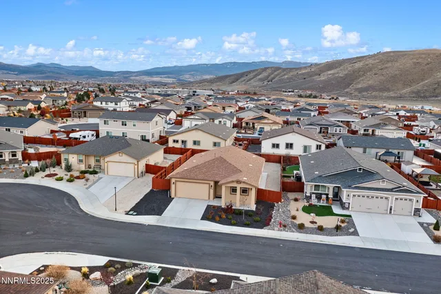 $450,000 | 18718 Drift Creek Court, Reno, NV 89508