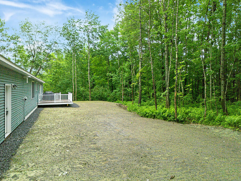 49 Lindsay Way Sidney, ME 04330 - Photo 10 of 62 1000014847