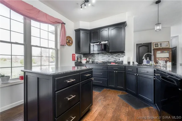 $629,000 | 1313 Watson Road Southwest, Corydon, IN 47112