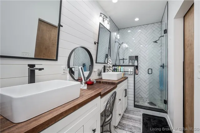 $629,000 | 1313 Watson Road Southwest, Corydon, IN 47112