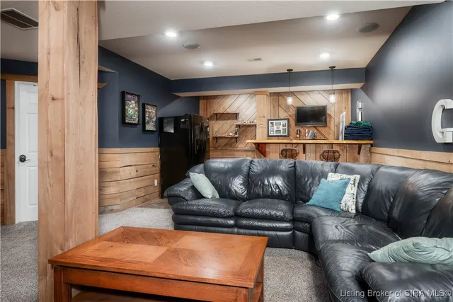 $629,000 | 1313 Watson Road Southwest, Corydon, IN 47112