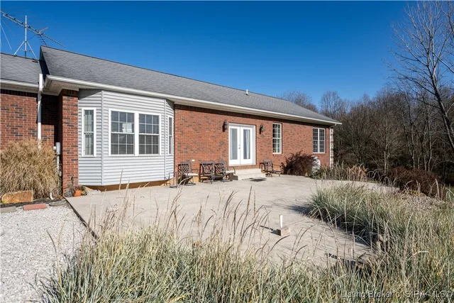 $629,000 | 1313 Watson Road Southwest, Corydon, IN 47112