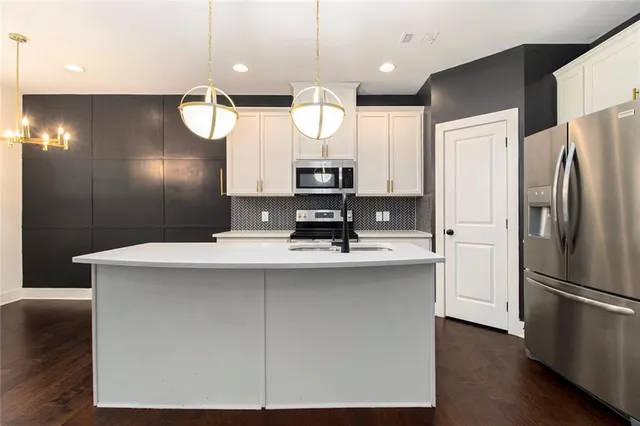 $2,500 | 2249 Mulsanne Drive, Lithonia, GA 30058