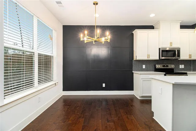 $2,500 | 2249 Mulsanne Drive, Lithonia, GA 30058