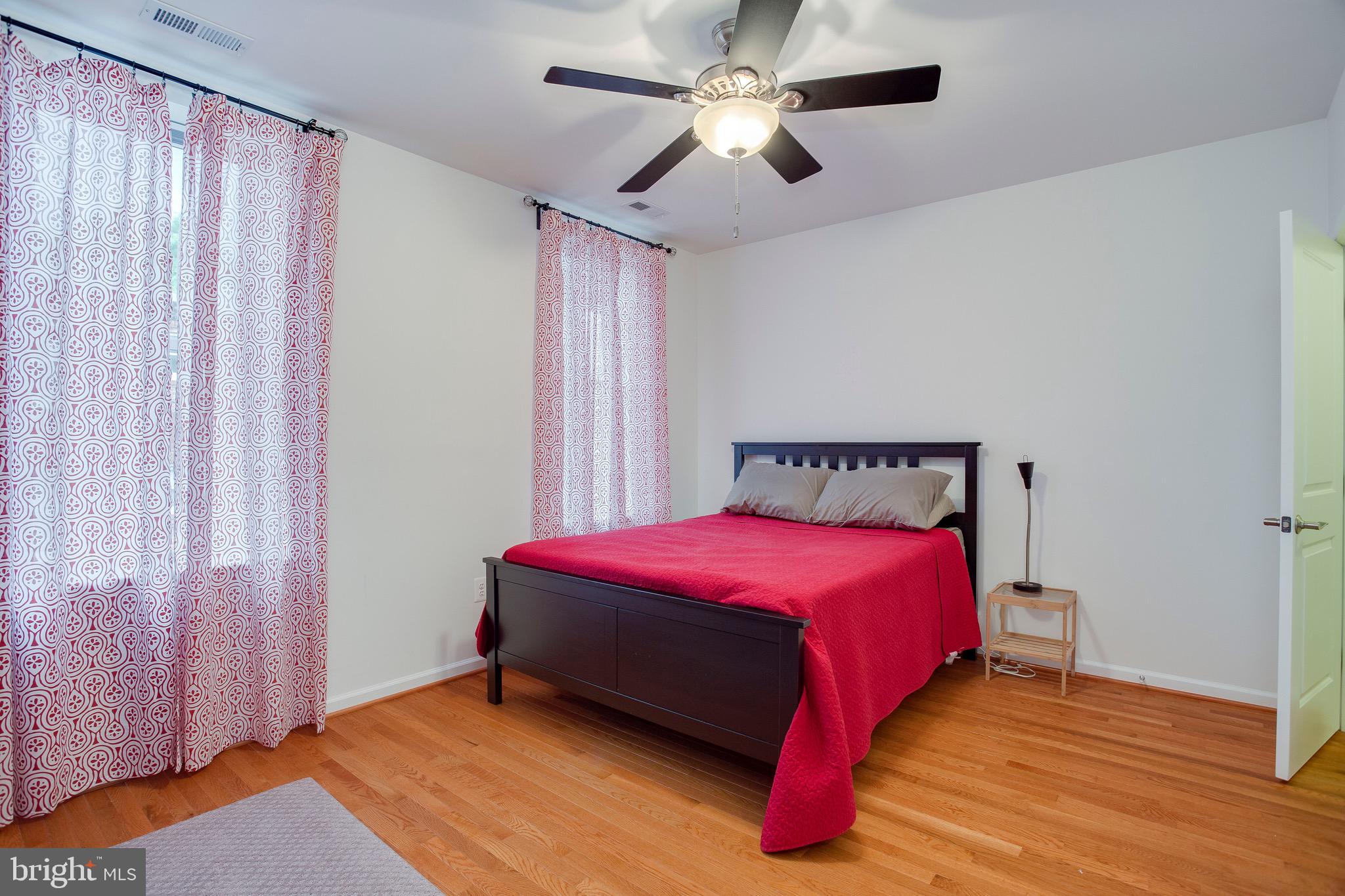 2204 North Calvert Street Baltimore, MD 21218 - Photo 29 of 48