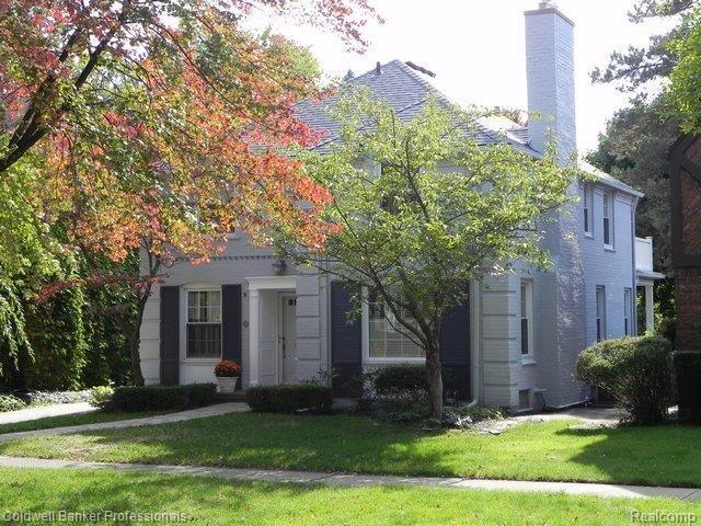 291 Moran Road Grosse Pointe, MI 48236 - Photo 1 of 13 DSCN553701 (640x480)