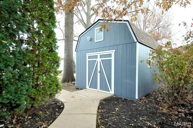 $379,900 | 2631 Georgia Drive, Arnold, MO 63010