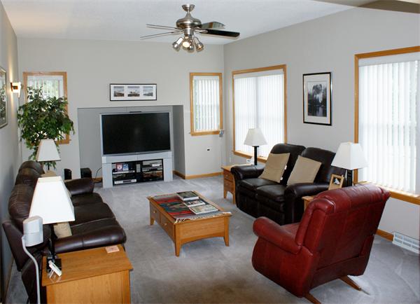 13 Holly Meadow Road Holyoke, MA 01040 - Photo 14 of 30 Gallery Image 14