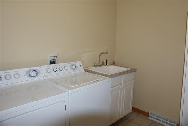 13 Holly Meadow Road Holyoke, MA 01040 - Photo 25 of 30 Gallery Image 25