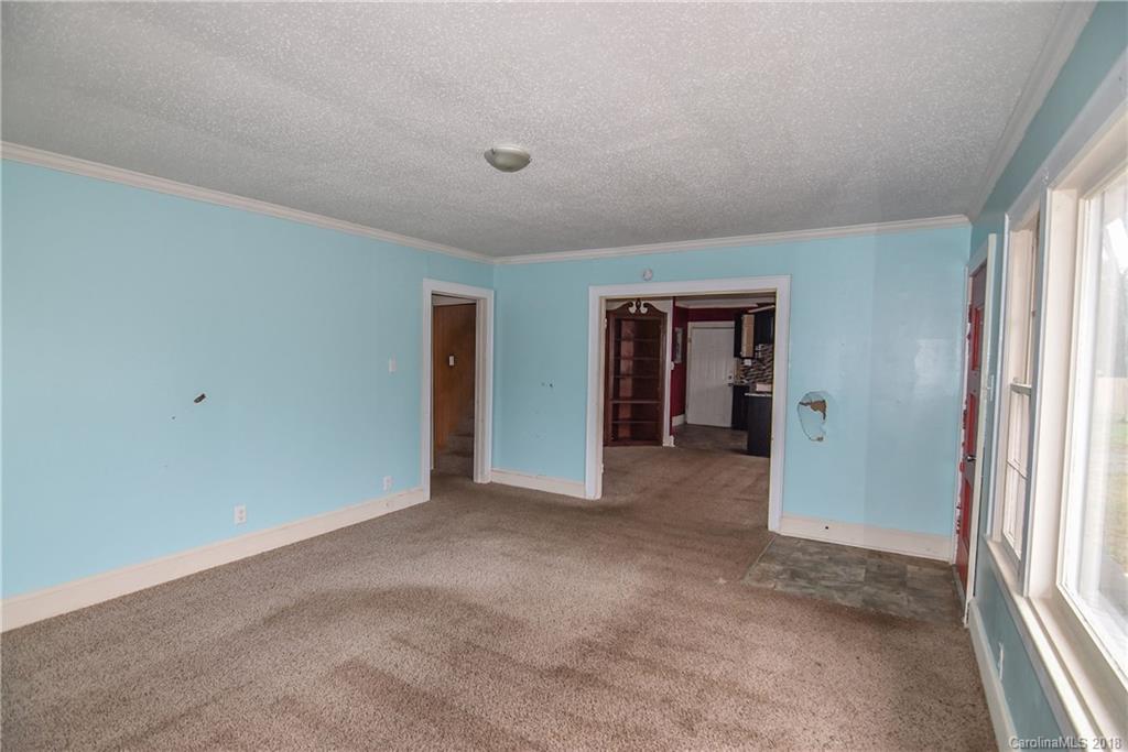 404 Hartness Road Statesville, NC 28677 - Photo 3 of 20 Gallery Image 3