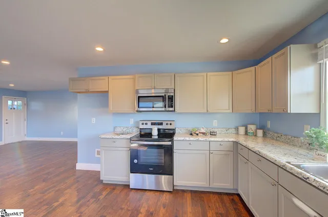 $295,000 | 3550 Old Furnace Road, Chesnee, SC 29323