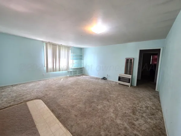 $56,000 | 409 Heasley Street, McLean, TX 79057