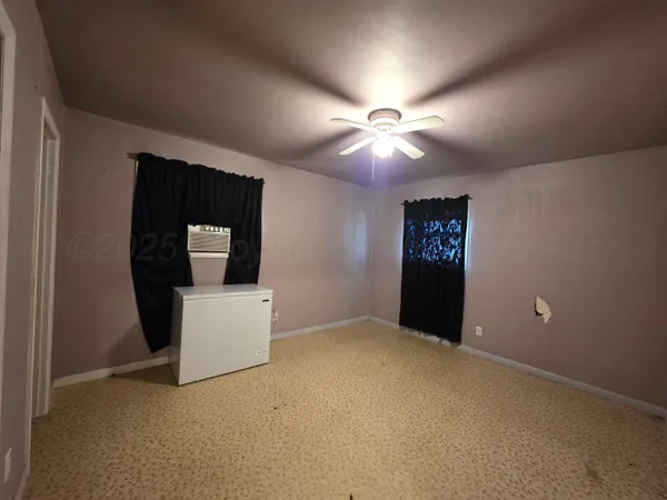 $56,000 | 409 Heasley Street, McLean, TX 79057