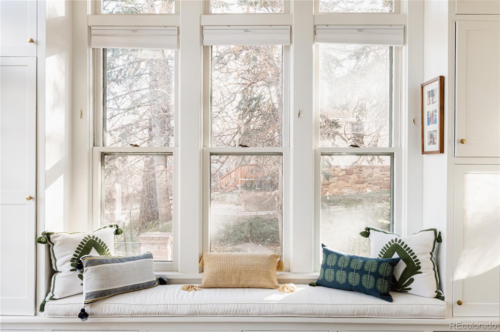 870 12th Street Boulder, CO 80302 - Photo 20 of 34 a living room with furniture and large windows
