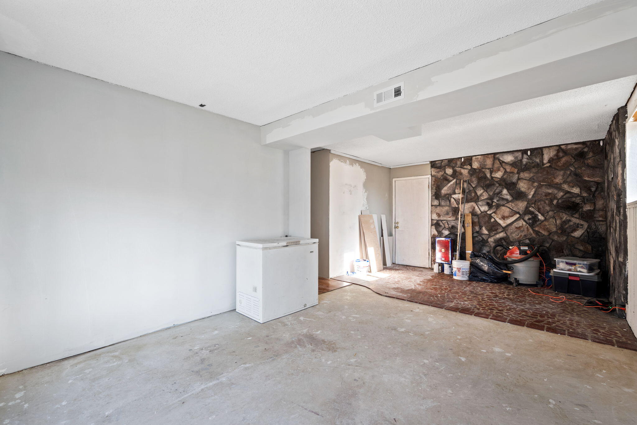 7315 Valley Lane Hixson, TN 37343 - Photo 13 of 32 IMG_0790