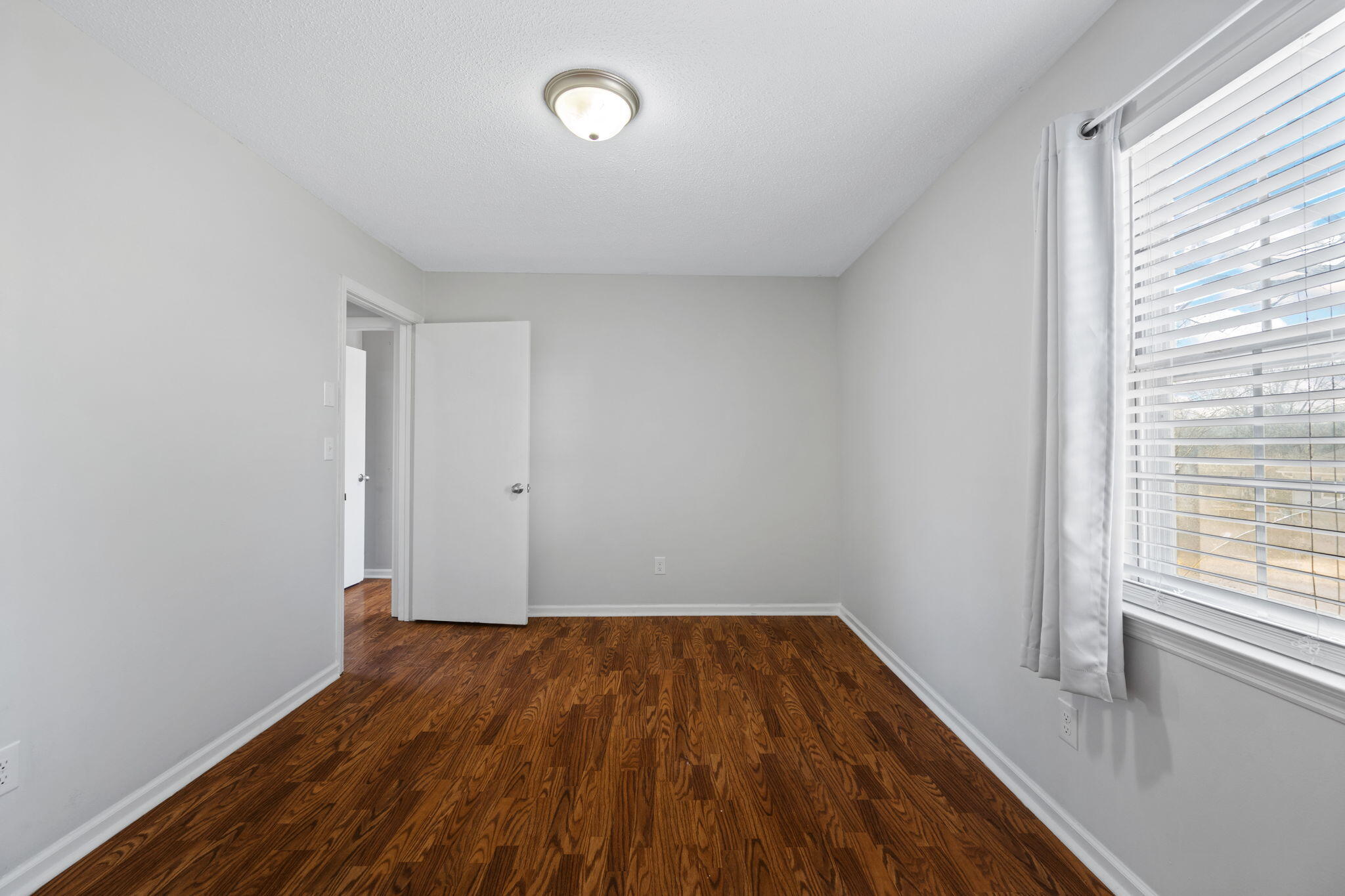 7315 Valley Lane Hixson, TN 37343 - Photo 14 of 32 IMG_0786