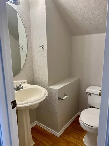 $2,695 | 6832 Auckland Drive, Austin, TX 78749