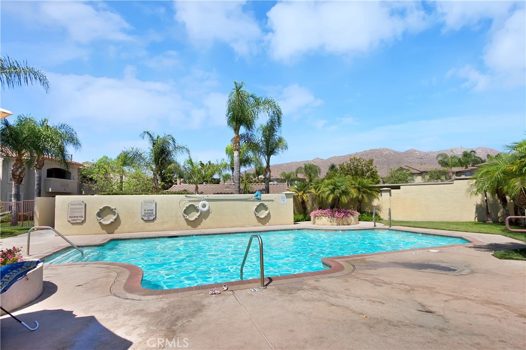 375 Central Avenue, Unit 78 Riverside, CA 92507 - Photo 38 of 43 a view of a park with potted plants