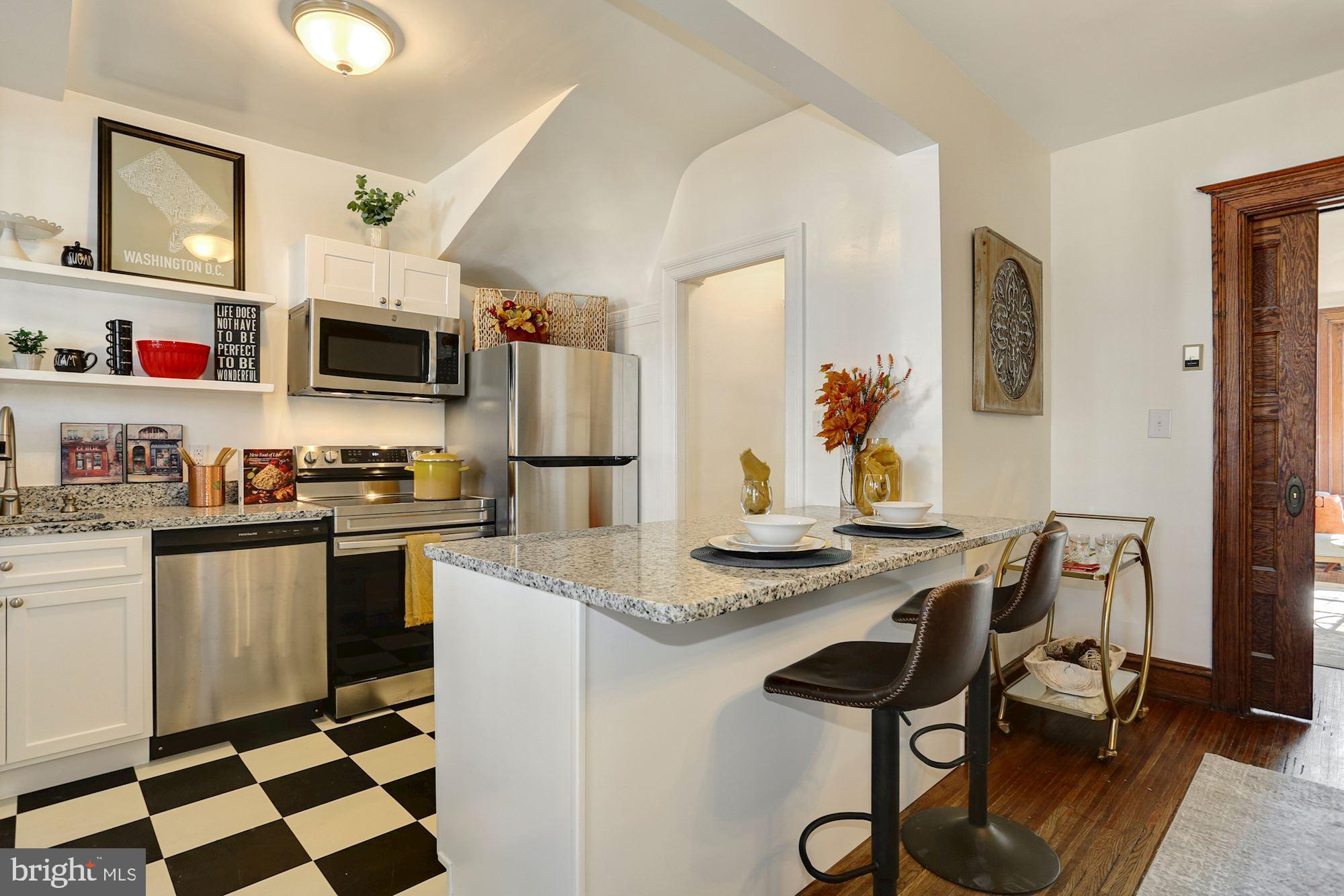 743 Quebec Place Northwest Washington, DC 20010 - Photo 11 of 65