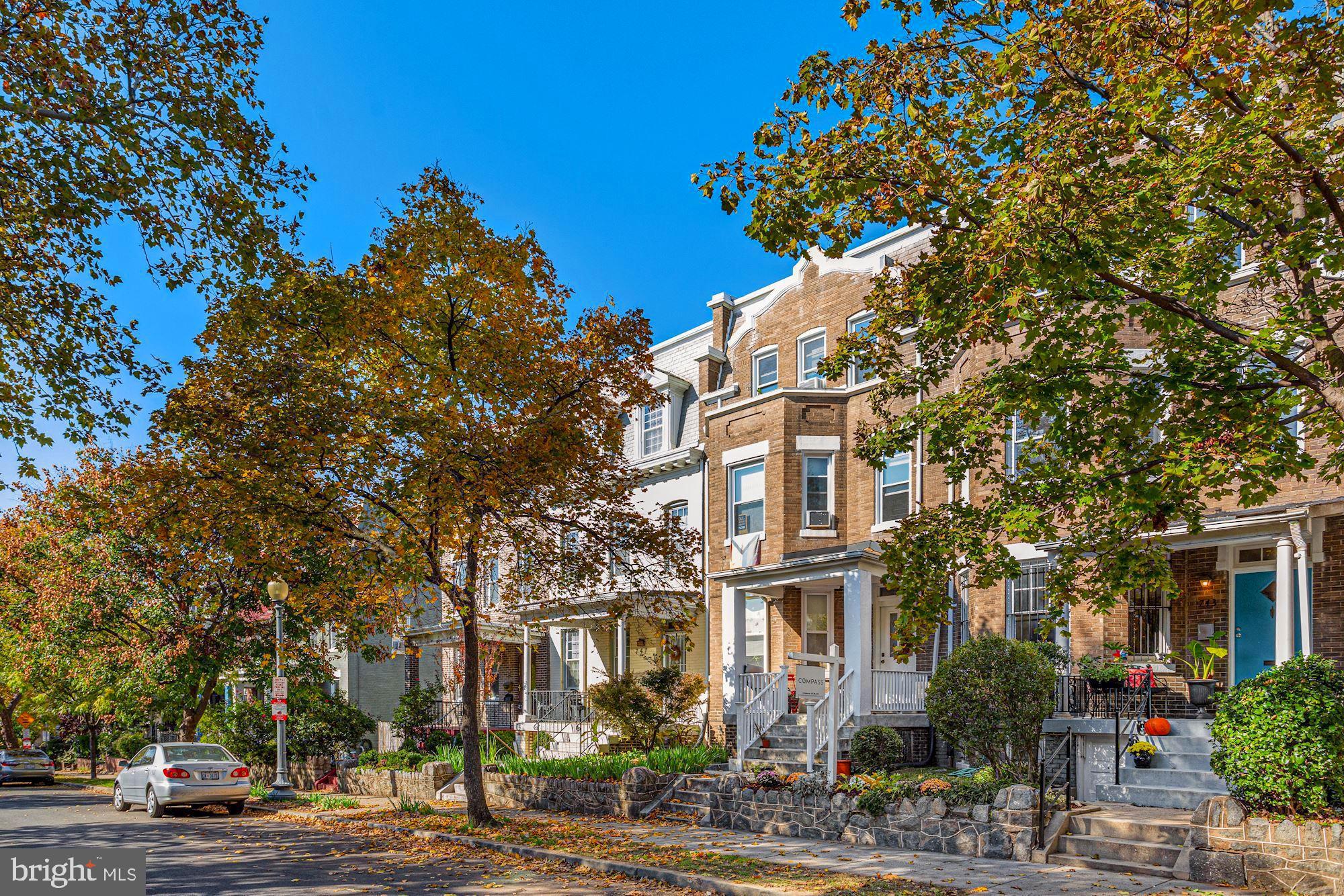 743 Quebec Place Northwest Washington, DC 20010 - Photo 4 of 65