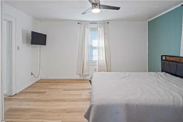 $165,000 | 9589 Highway 268, Elkin, NC 28621