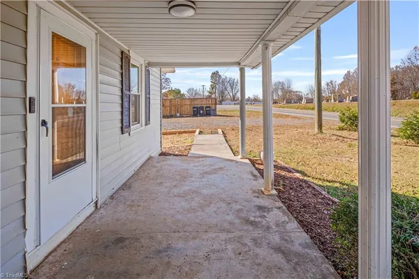 $165,000 | 9589 Highway 268, Elkin, NC 28621
