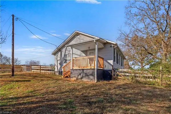 $165,000 | 9589 Highway 268, Elkin, NC 28621