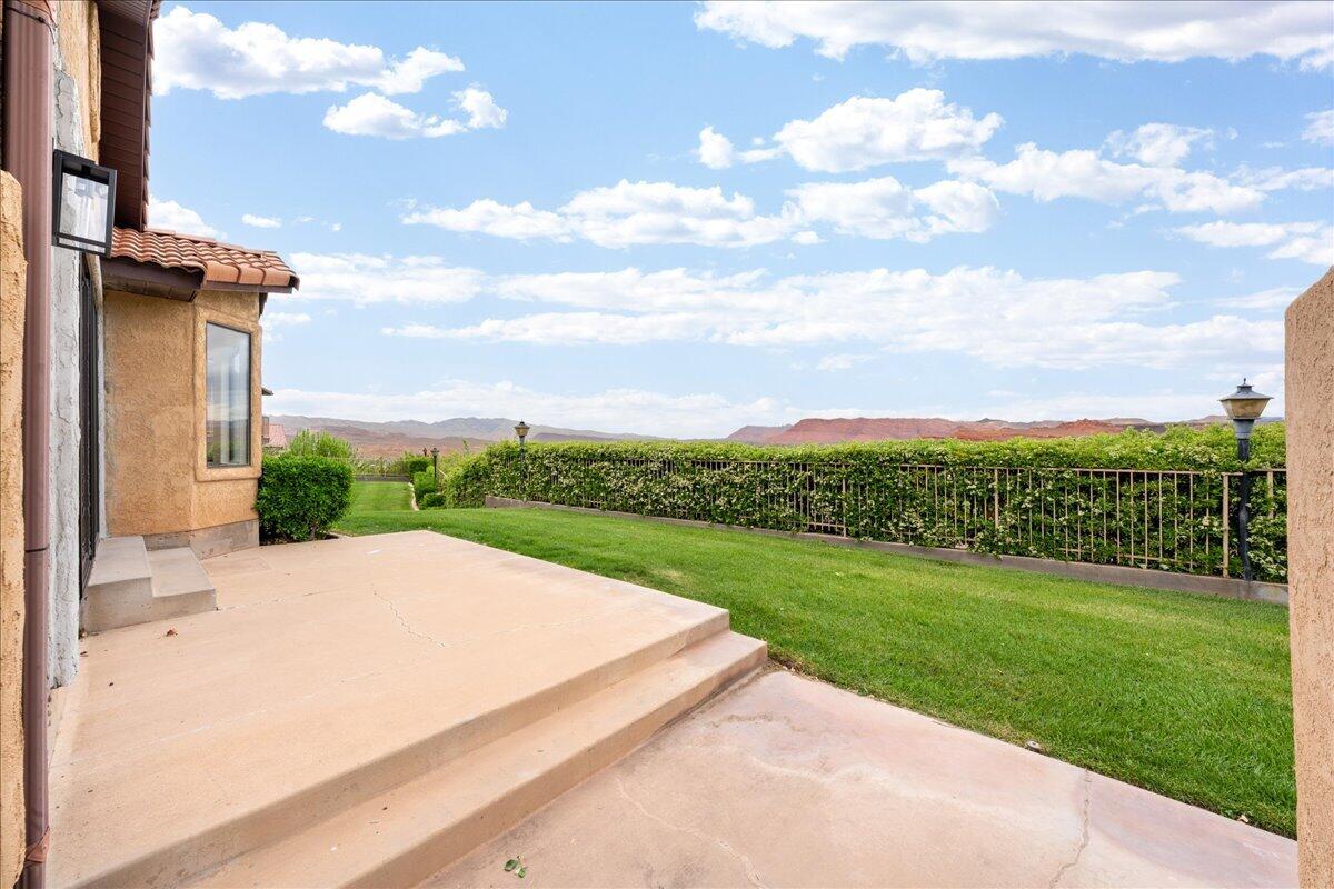 872 West 680 North St. George, UT 84770 - Photo 41 of 48 Backyard