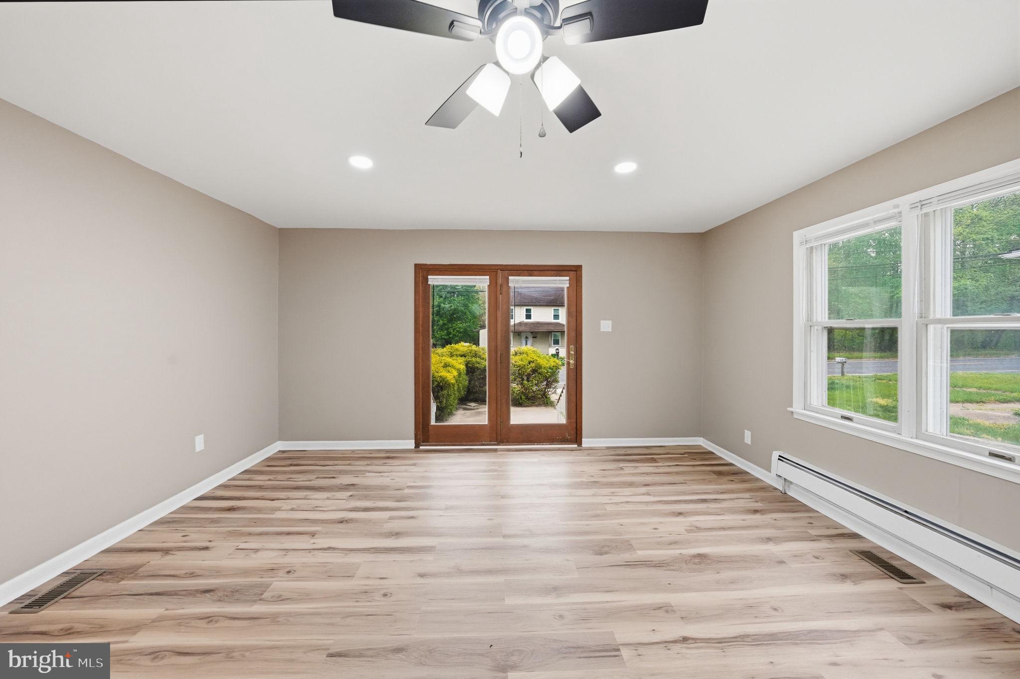 755 Main Street Sewell, NJ 08080 - Photo 26 of 43