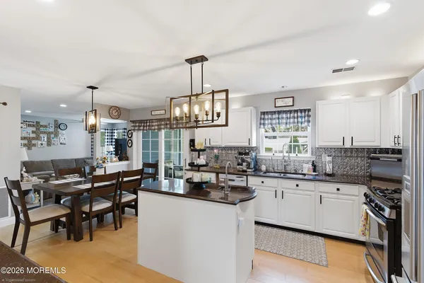 $825,000 | 85 Lorelei Drive, Howell, NJ 07731