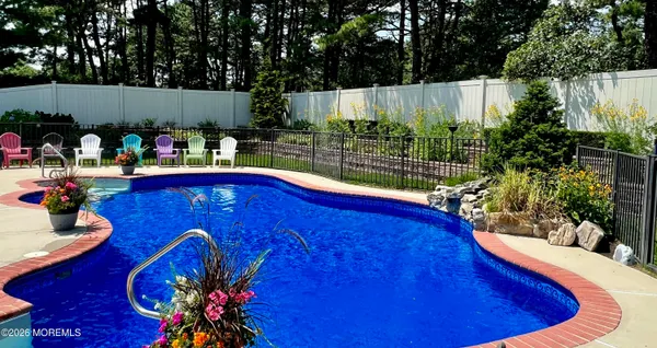 $825,000 | 85 Lorelei Drive, Howell, NJ 07731