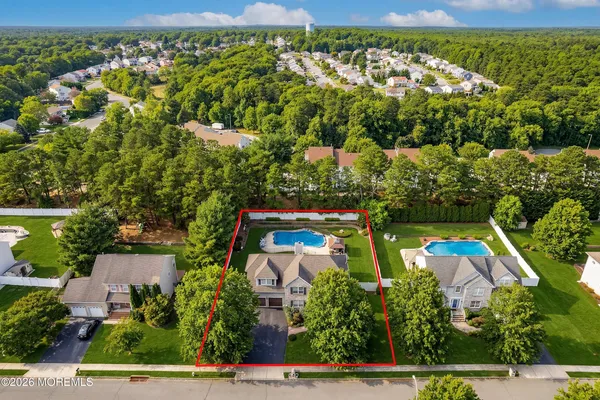 $825,000 | 85 Lorelei Drive, Howell, NJ 07731