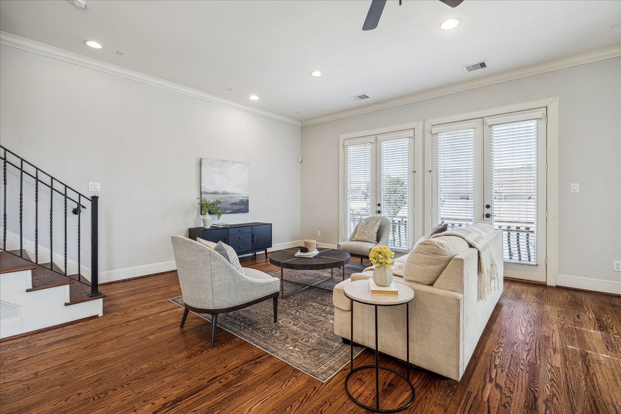 303 Bethje Street Houston, TX 77007 - Photo 4 of 25 a living room with furniture and wooden floor
