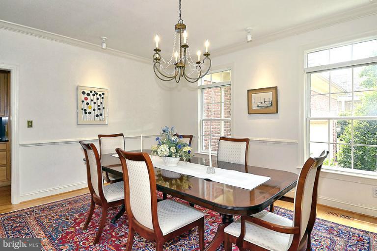 710 South River Landing Road, Unit 710 Edgewater, MD 21037 - Photo 12 of 30 Formal Dining Room with Chair Rail