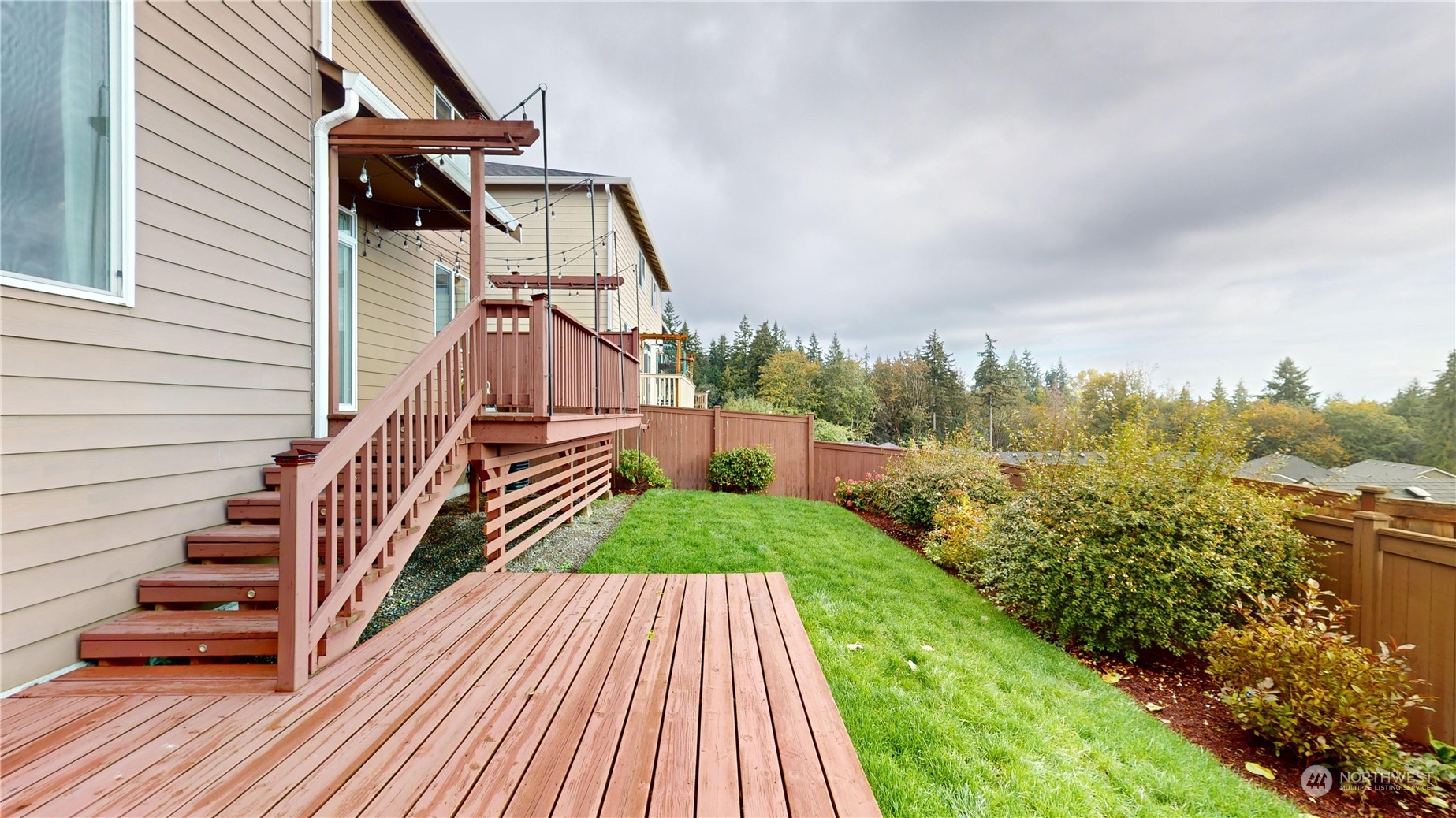 21129 Meridian Place West Bothell, WA 98021 - Photo 18 of 36