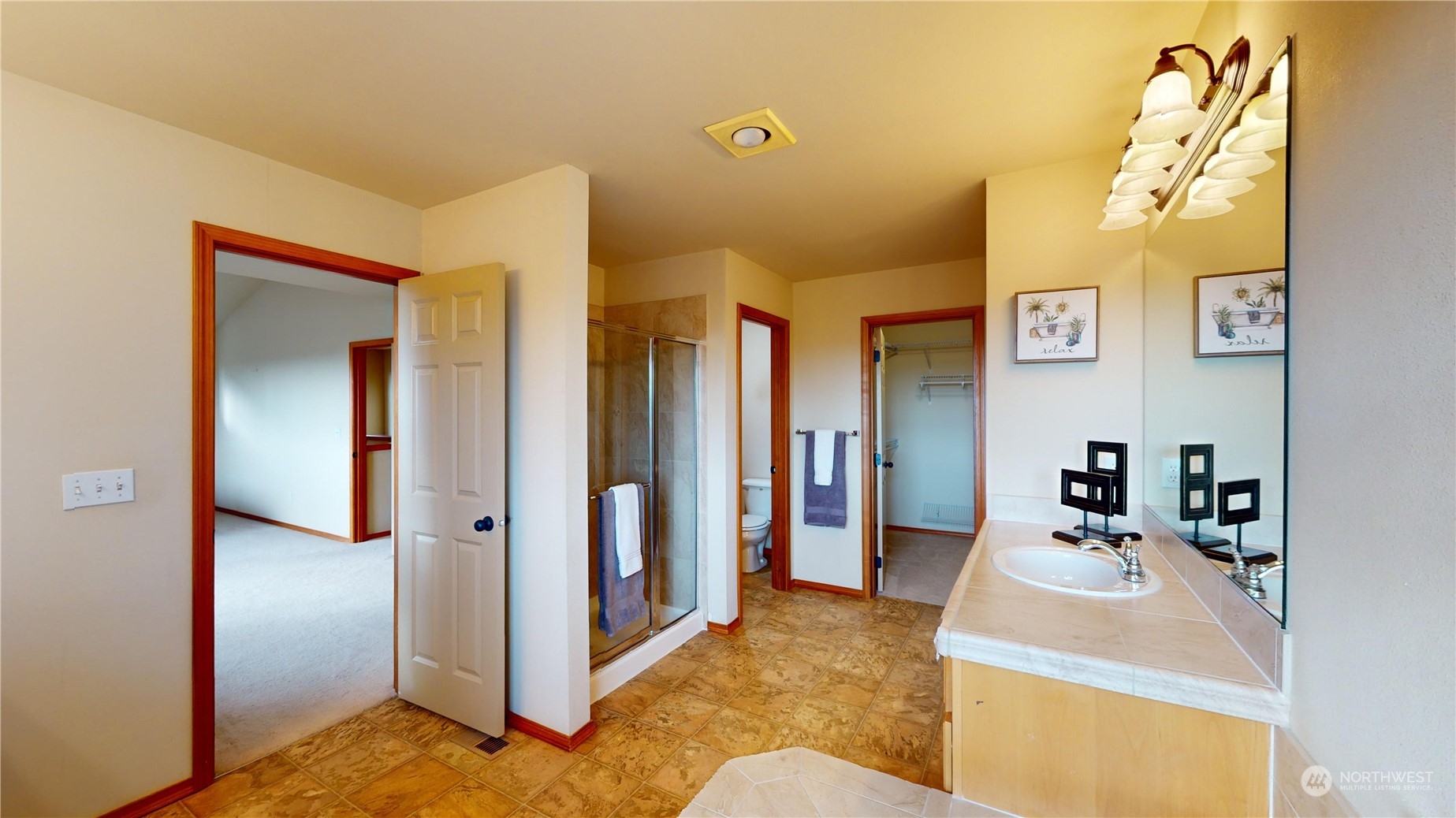 21129 Meridian Place West Bothell, WA 98021 - Photo 28 of 36