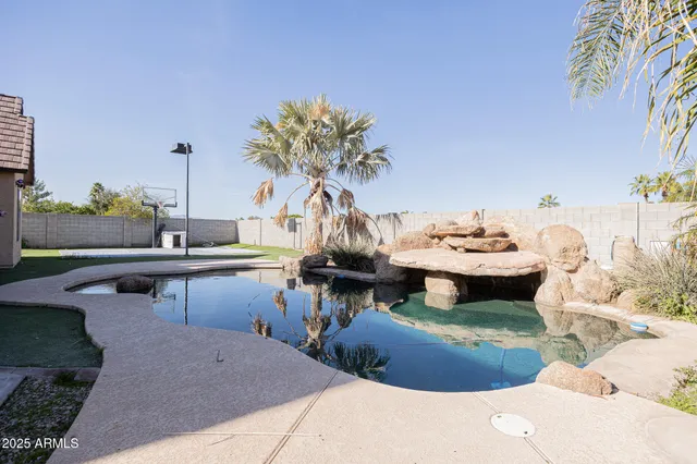 $3,695 | 12746 West Colter Street, Litchfield Park, AZ 85340