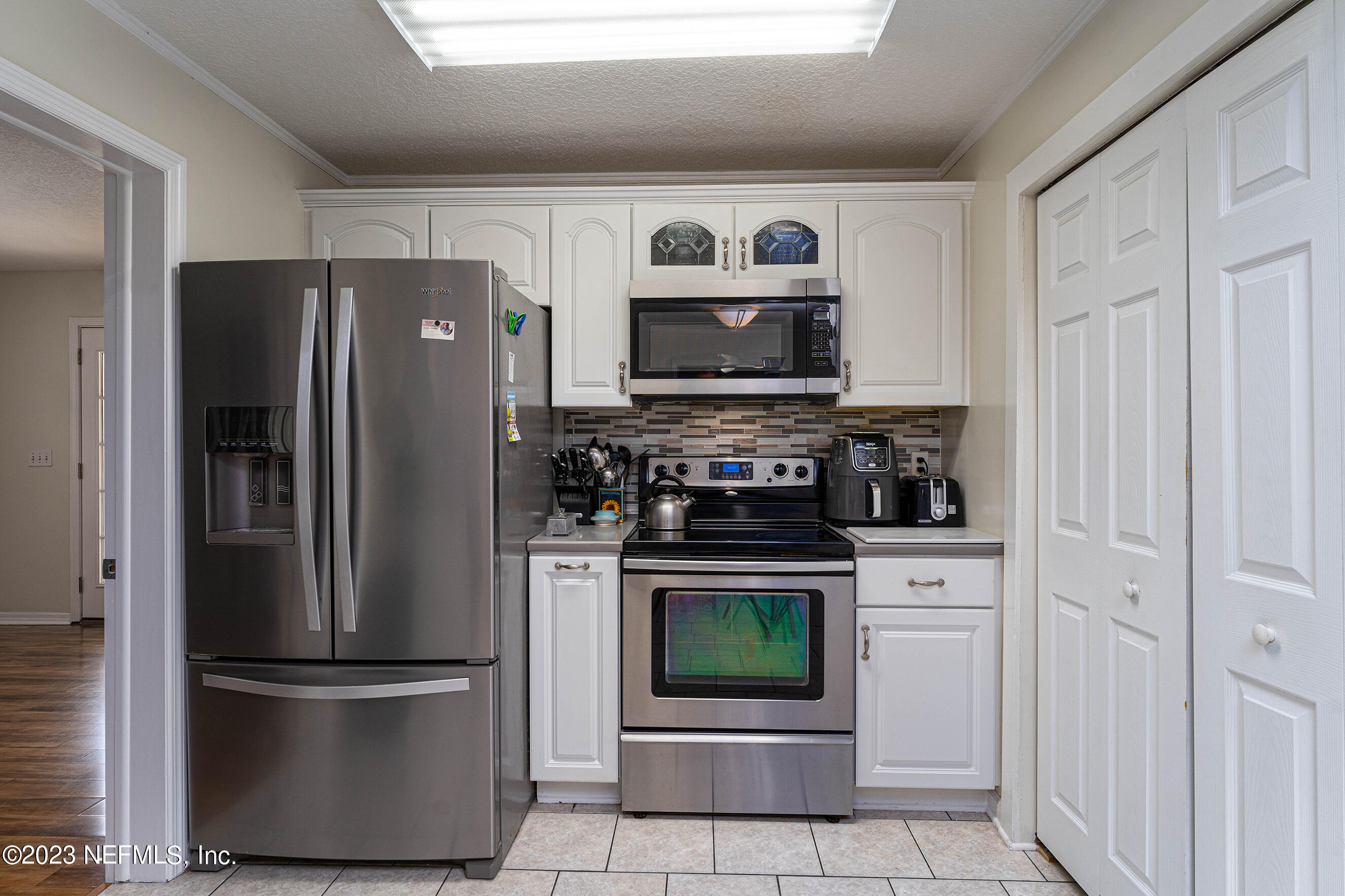 4744 Bedford Road Jacksonville, FL 32207 - Photo 11 of 24 DSC02651-Edit
